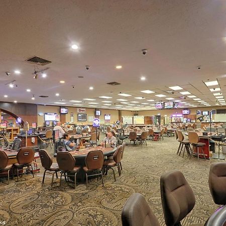 Econo Lodge Lake Elsinore Casino Екстериор снимка