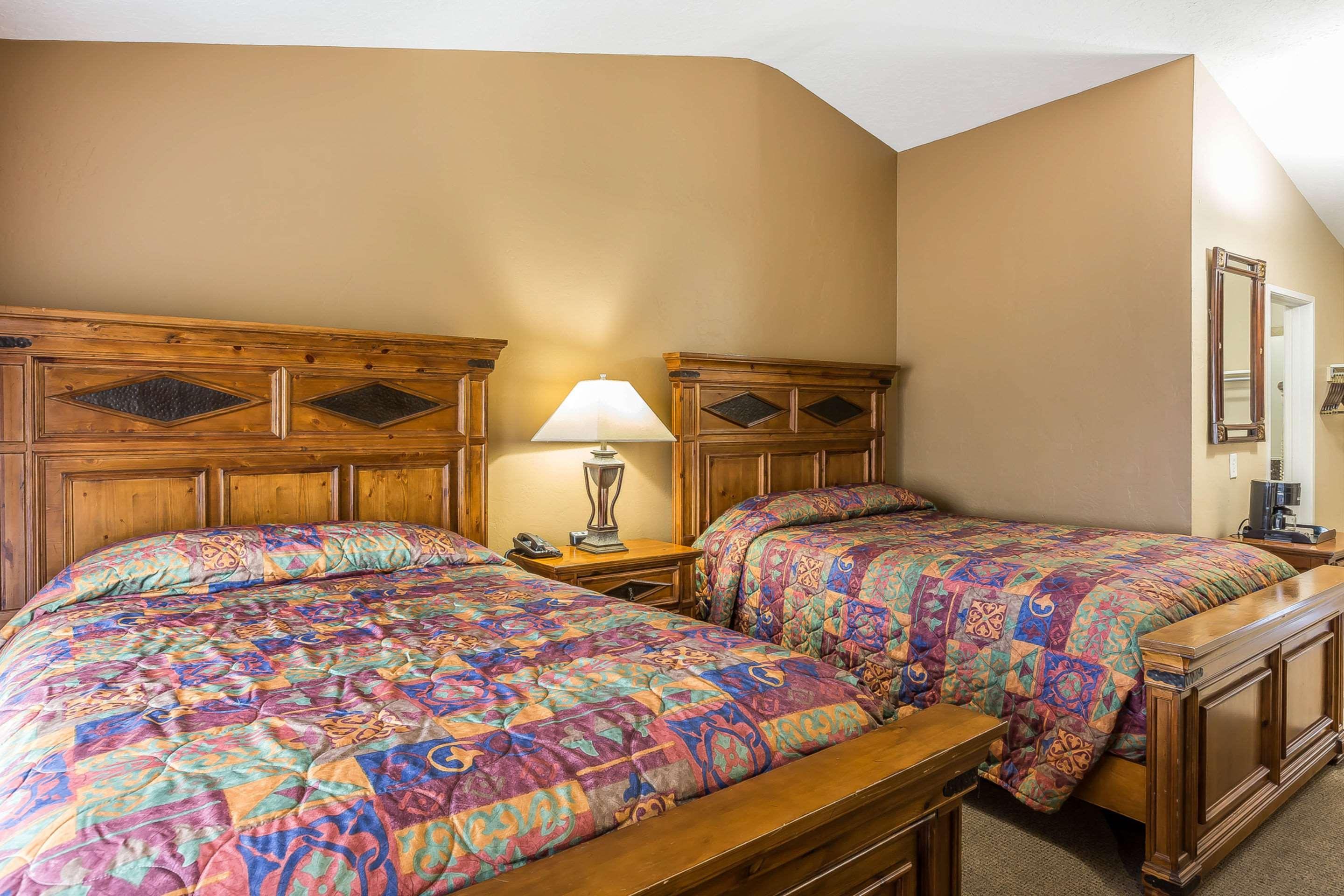 Econo Lodge Lake Elsinore Casino Екстериор снимка