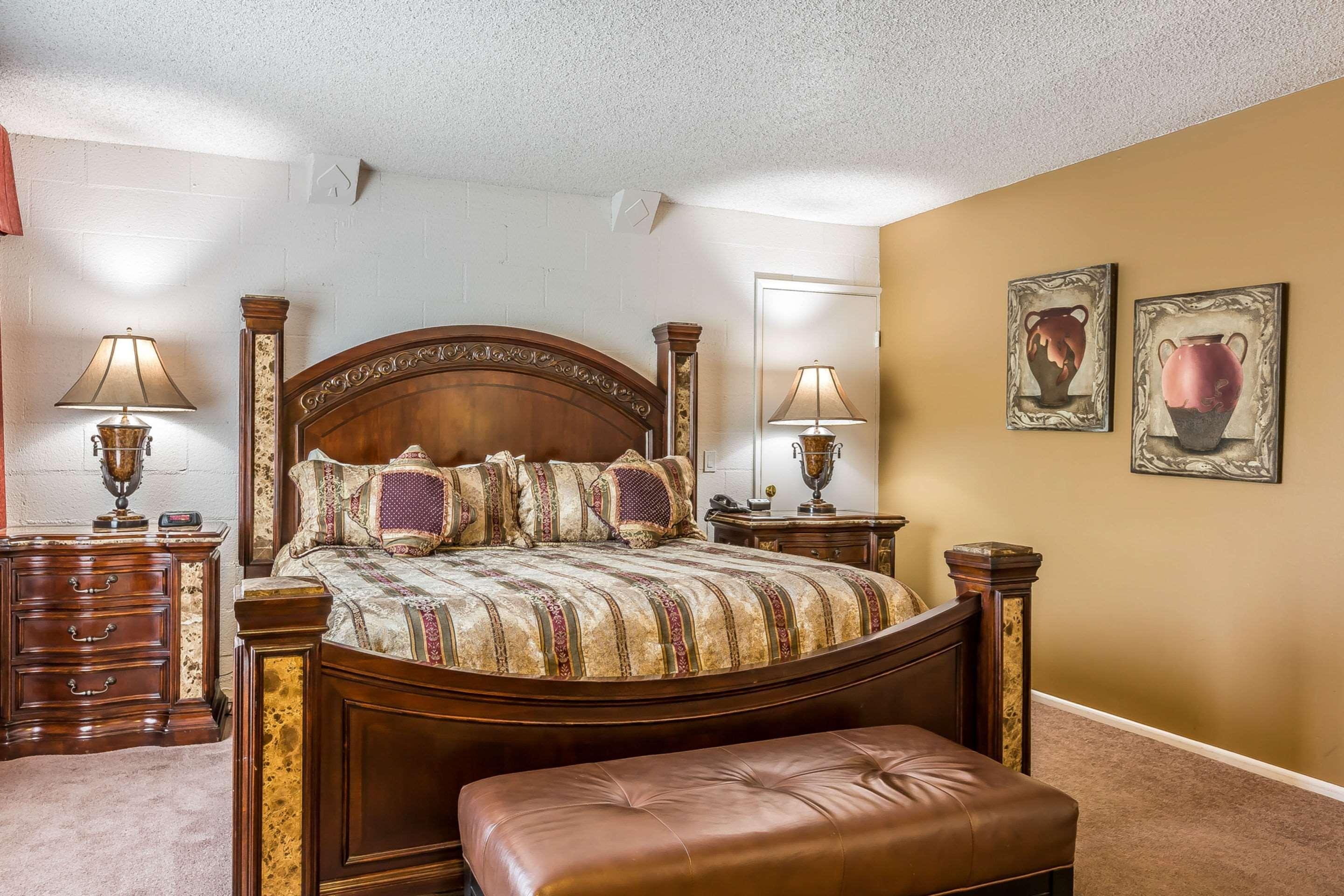 Econo Lodge Lake Elsinore Casino Екстериор снимка